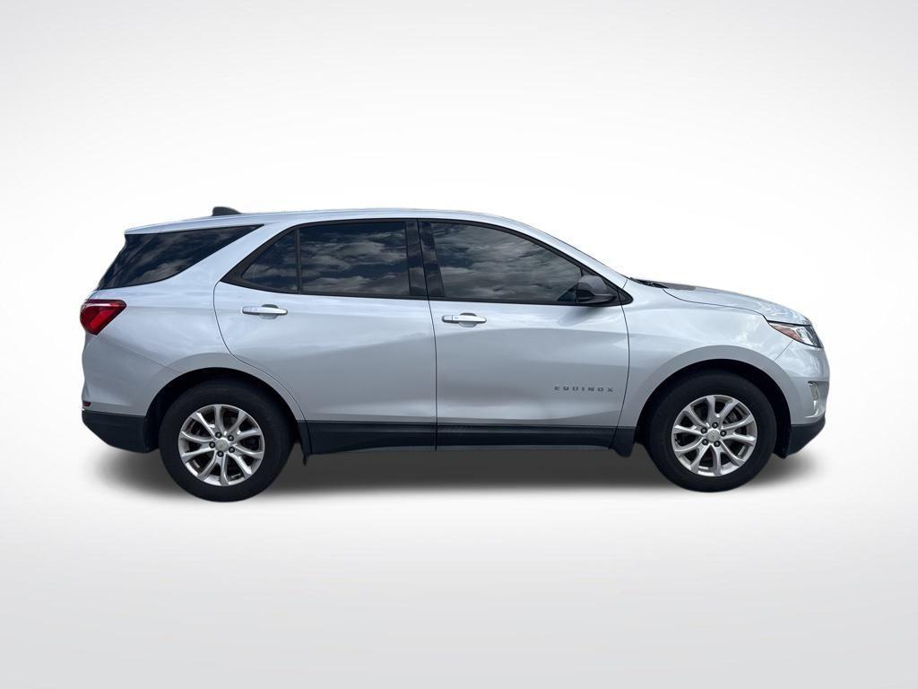 used 2018 Chevrolet Equinox car, priced at $11,995