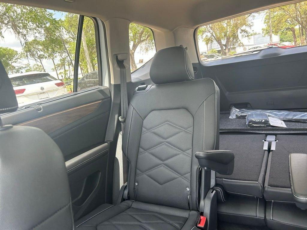 new 2026 Volkswagen Atlas car, priced at $43,874