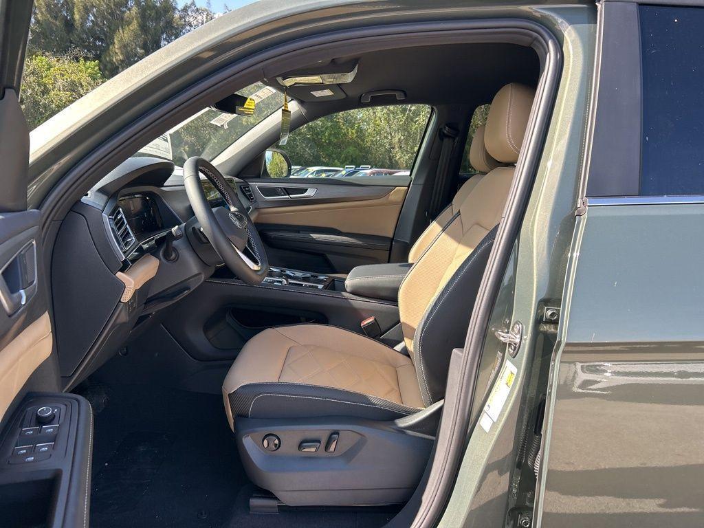 new 2026 Volkswagen Atlas Cross Sport car, priced at $38,796