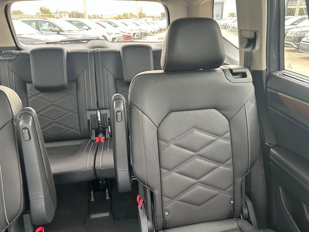 new 2026 Volkswagen Atlas car, priced at $45,166