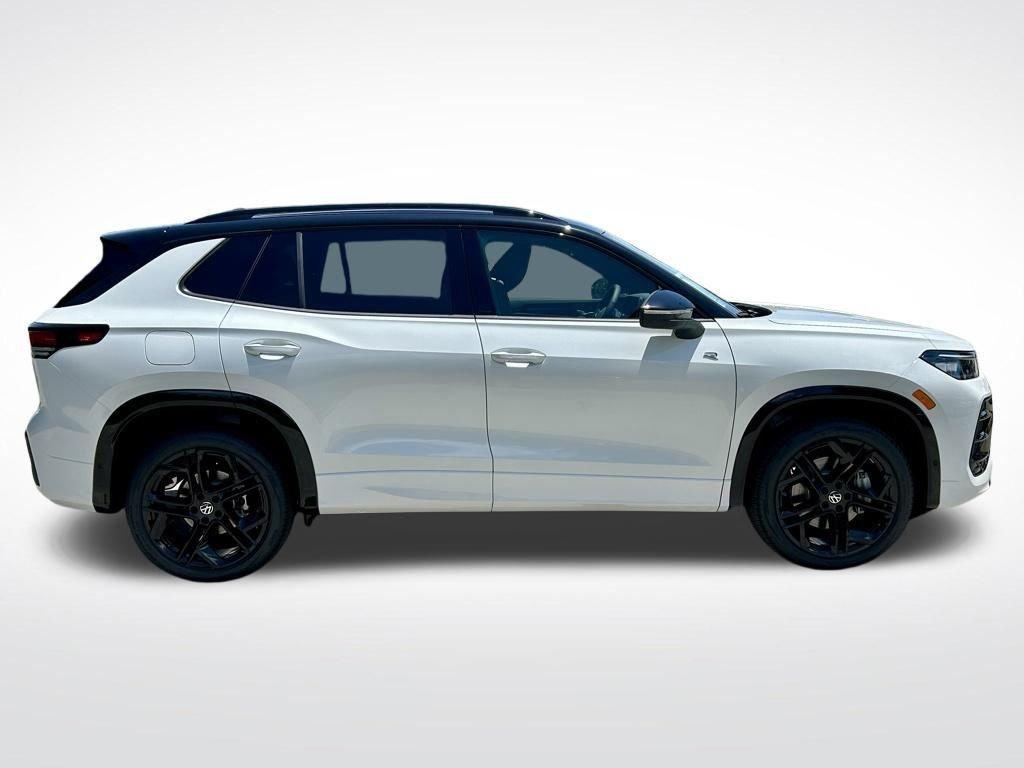 new 2026 Volkswagen Tiguan car, priced at $36,792