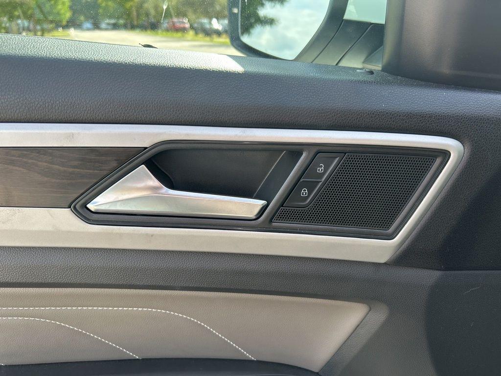 used 2023 Volkswagen Atlas car, priced at $26,695