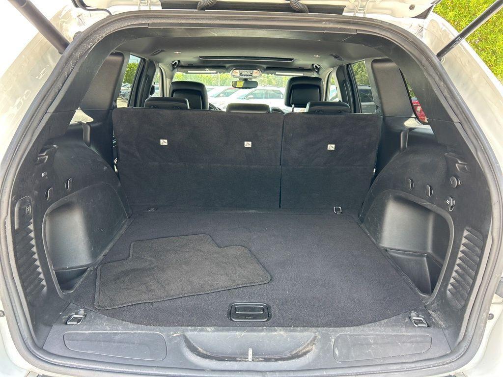 2022 Bright White Clearcoat Jeep Grand Cherokee WK