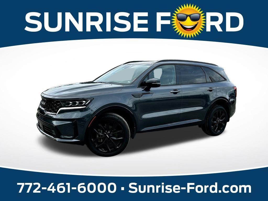 used 2023 Kia Sorento car, priced at $24,698