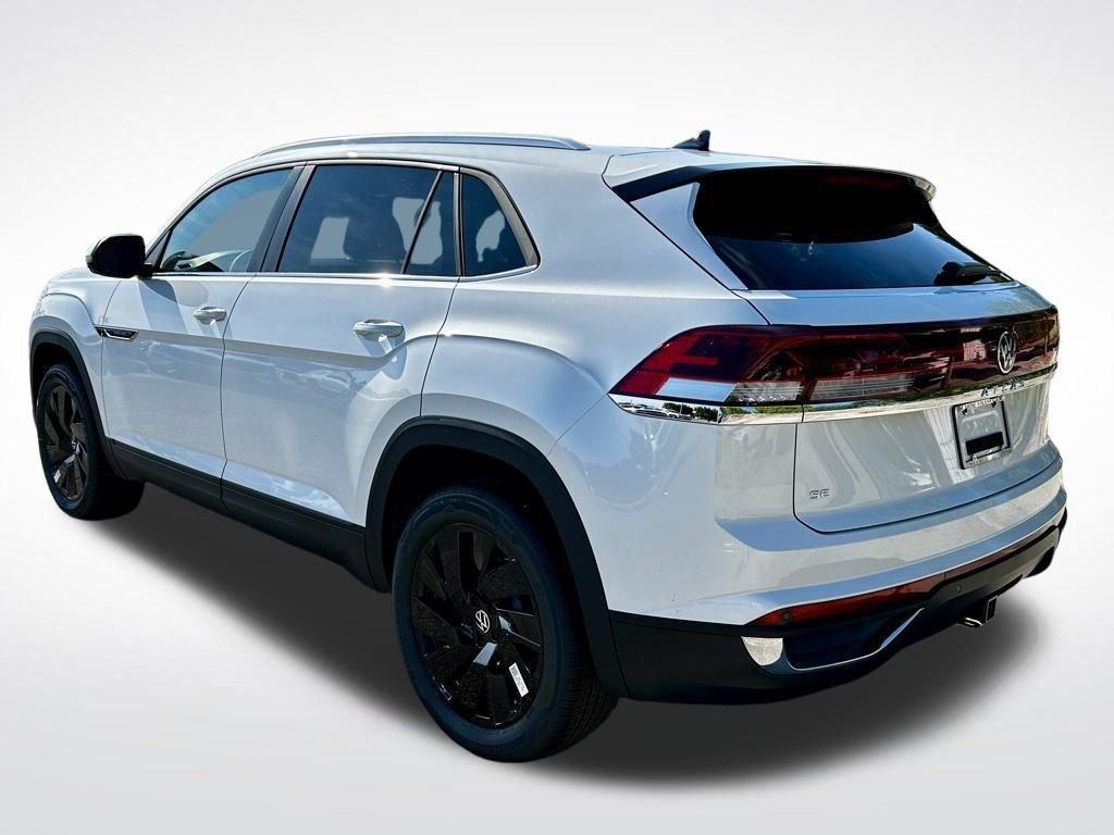new 2026 Volkswagen Atlas Cross Sport car, priced at $40,007