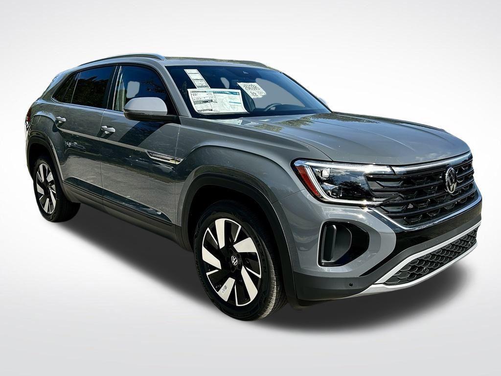 new 2026 Volkswagen Atlas Cross Sport car, priced at $41,706