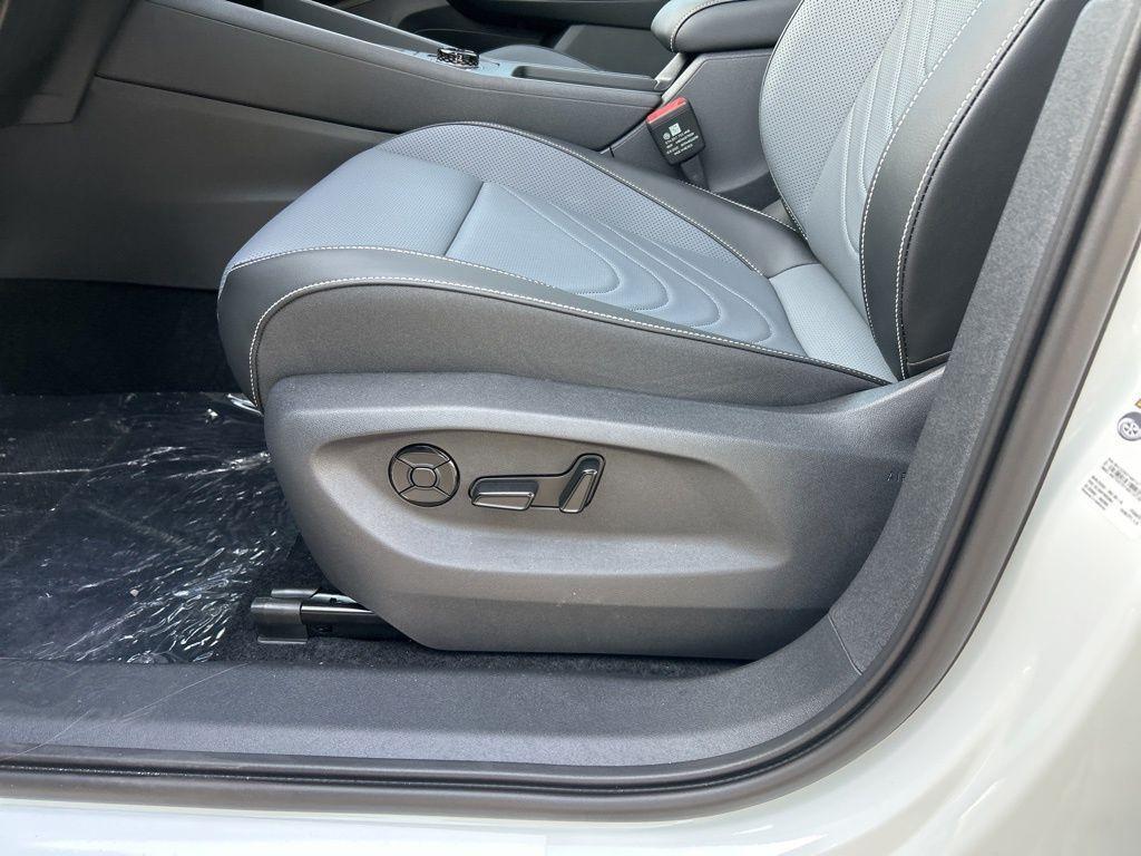 new 2026 Volkswagen Tiguan car, priced at $35,780