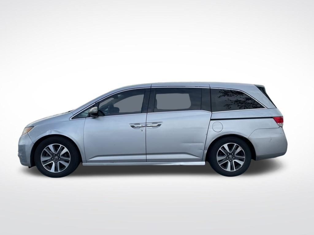 used 2014 Honda Odyssey car, priced at $3,099