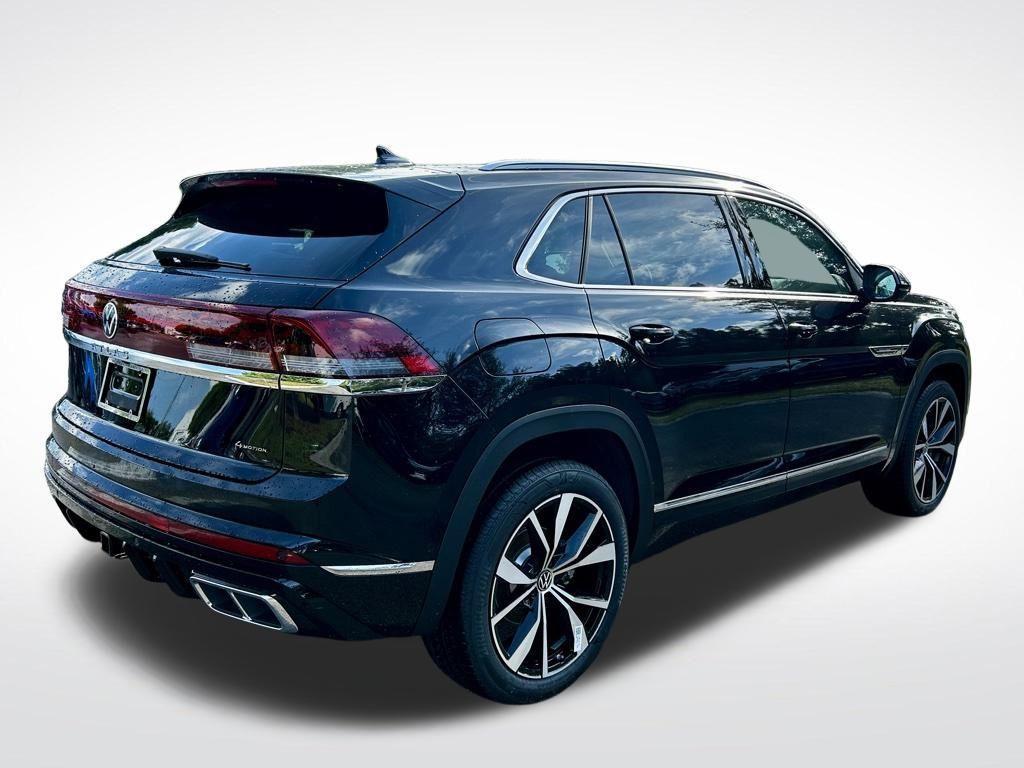 new 2026 Volkswagen Atlas Cross Sport car, priced at $50,293