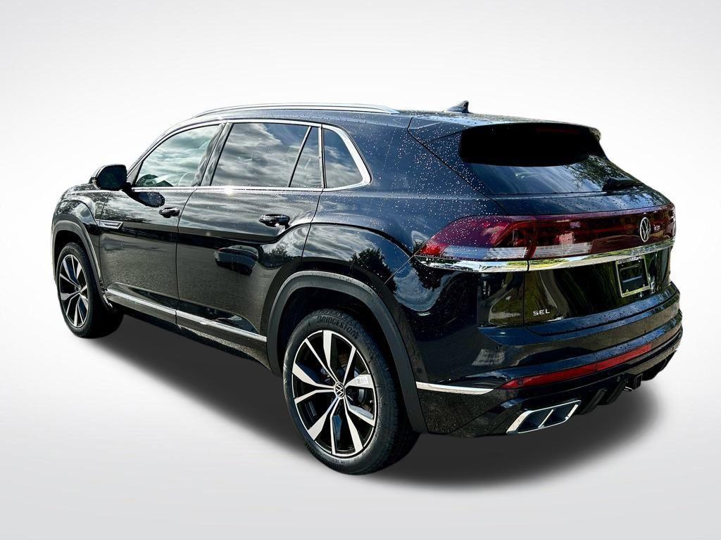 new 2026 Volkswagen Atlas Cross Sport car, priced at $50,293