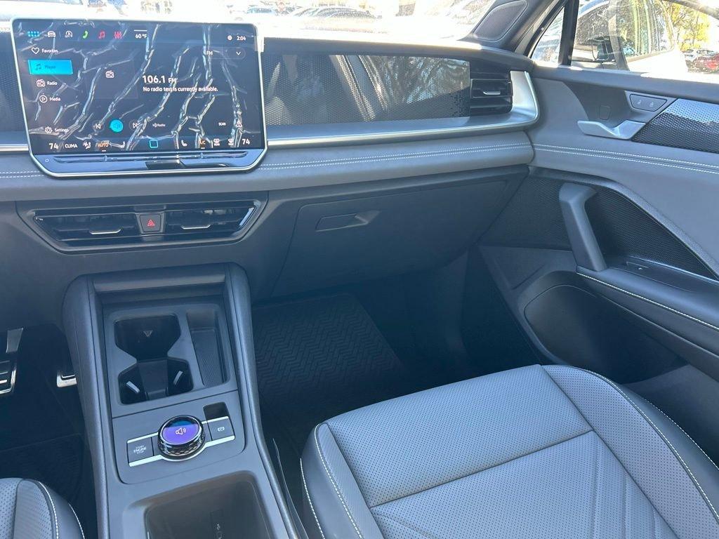 new 2026 Volkswagen Tiguan car, priced at $35,374