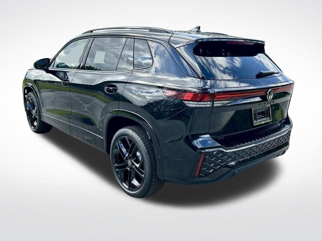new 2026 Volkswagen Tiguan car, priced at $35,975