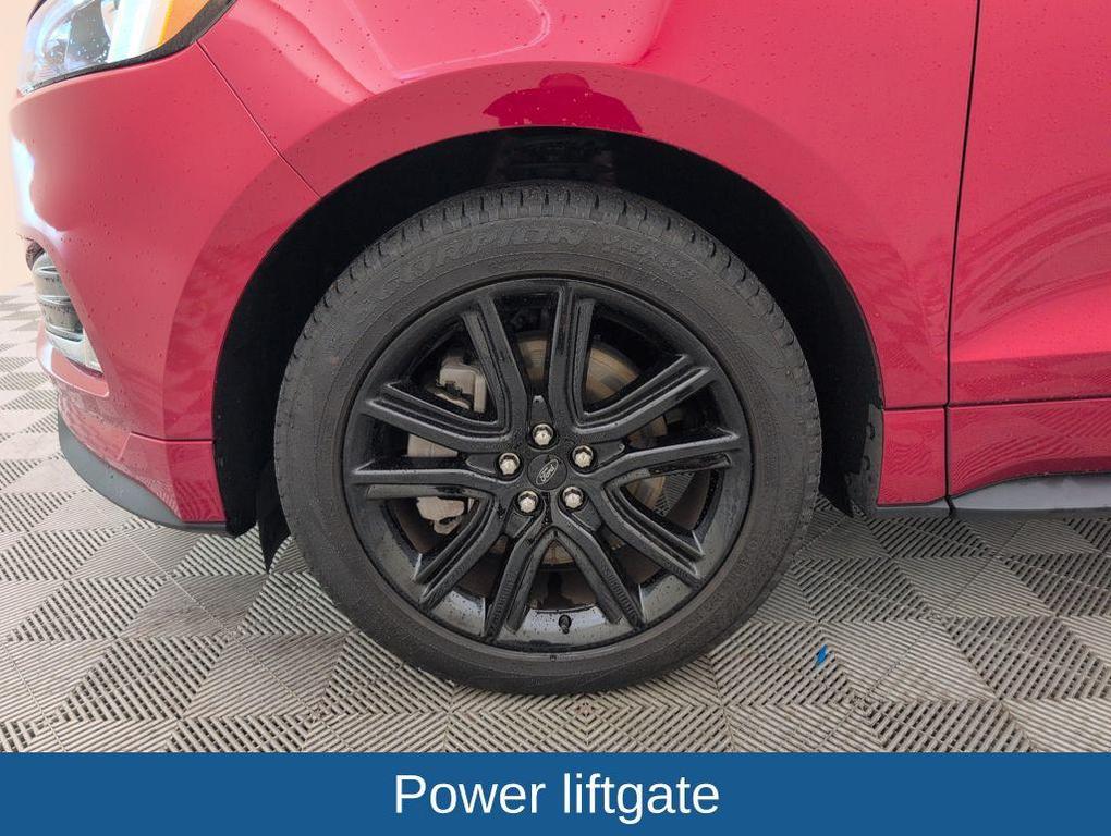 used 2024 Ford Edge car, priced at $28,000
