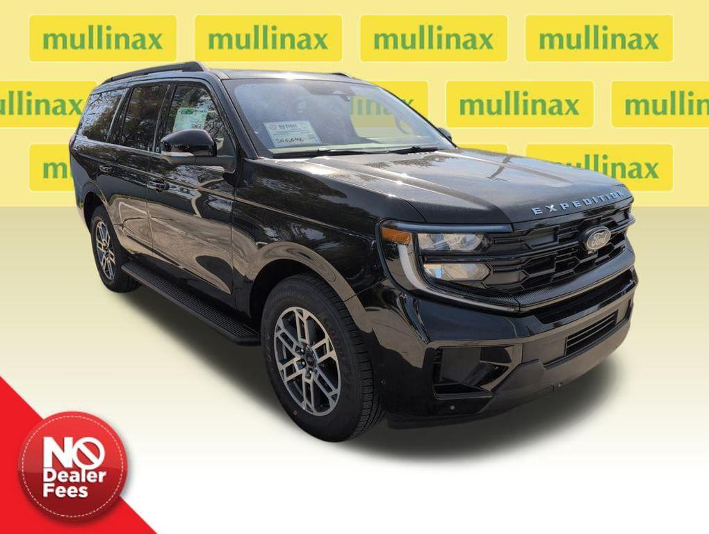 new 2025 Ford Expedition car, priced at $65,796