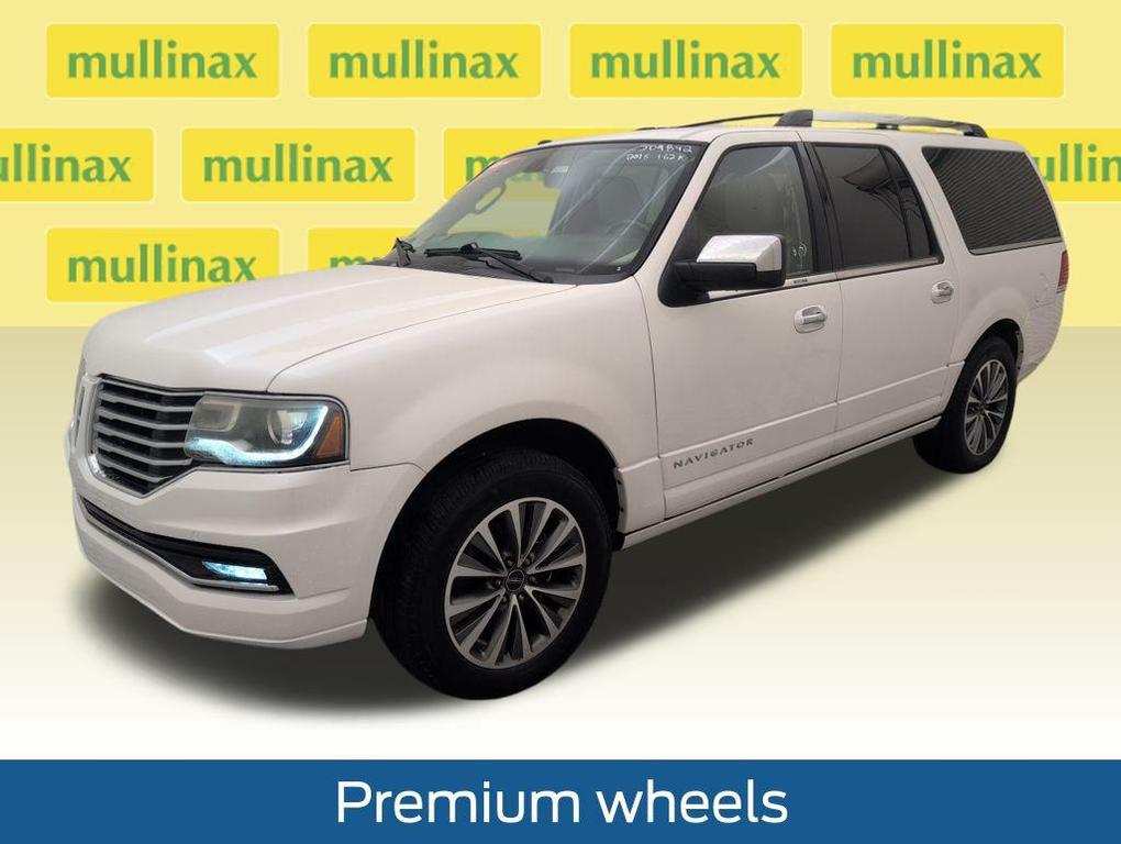 used 2015 Lincoln Navigator car, priced at $9,000
