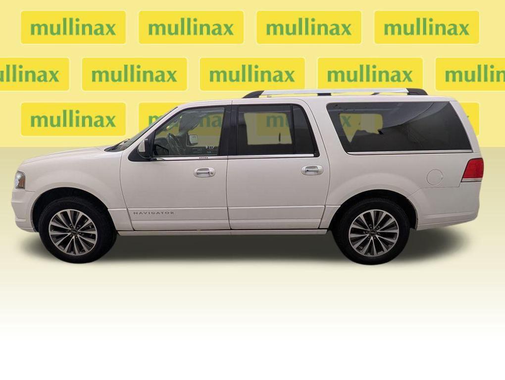 used 2015 Lincoln Navigator car, priced at $9,000