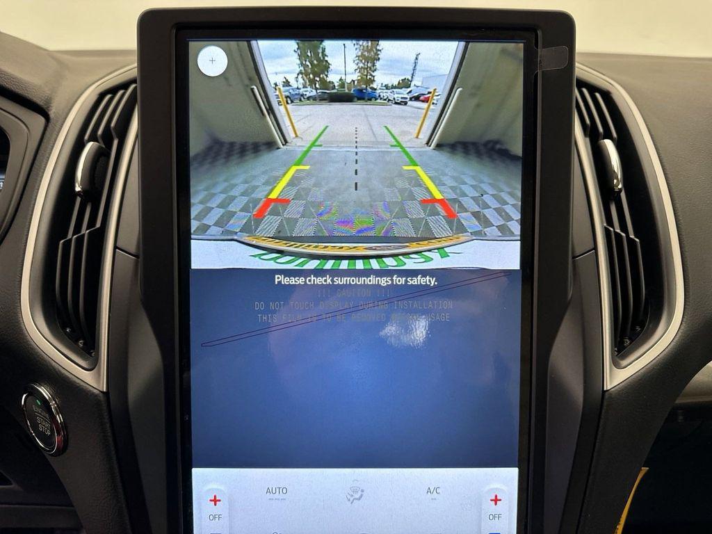 new 2024 Ford Edge car, priced at $30,960