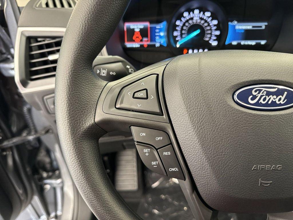 new 2024 Ford Edge car, priced at $30,960