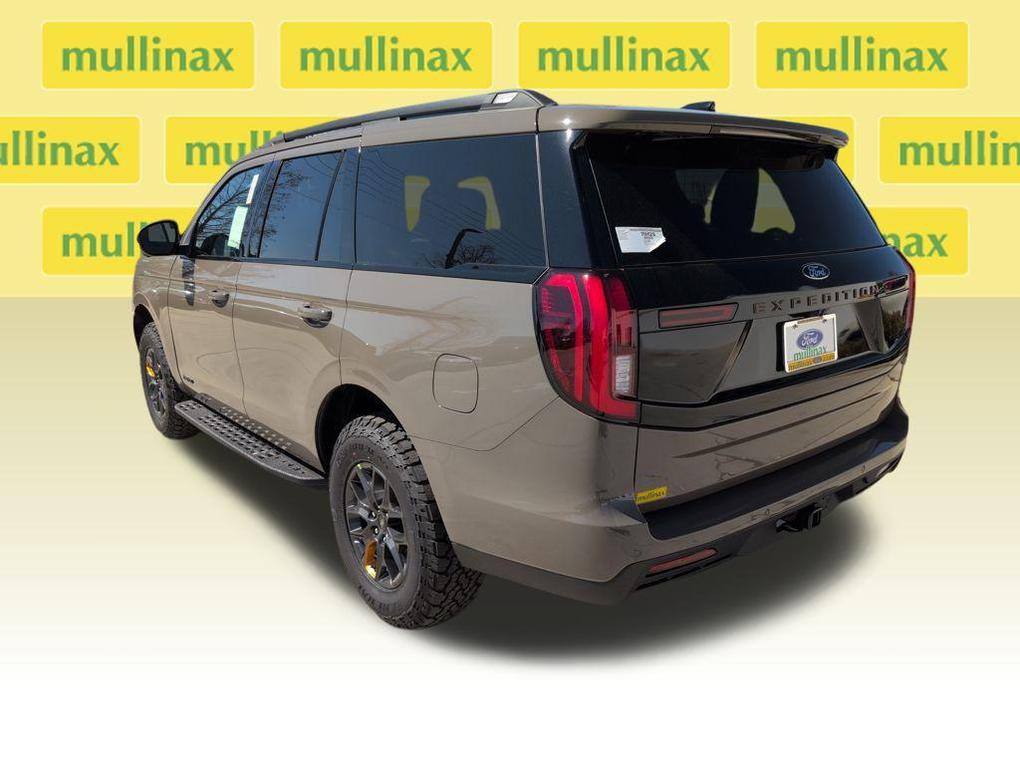 new 2026 Ford Expedition car, priced at $82,013