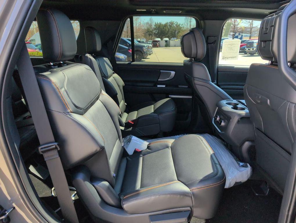 new 2026 Ford Expedition car, priced at $82,013