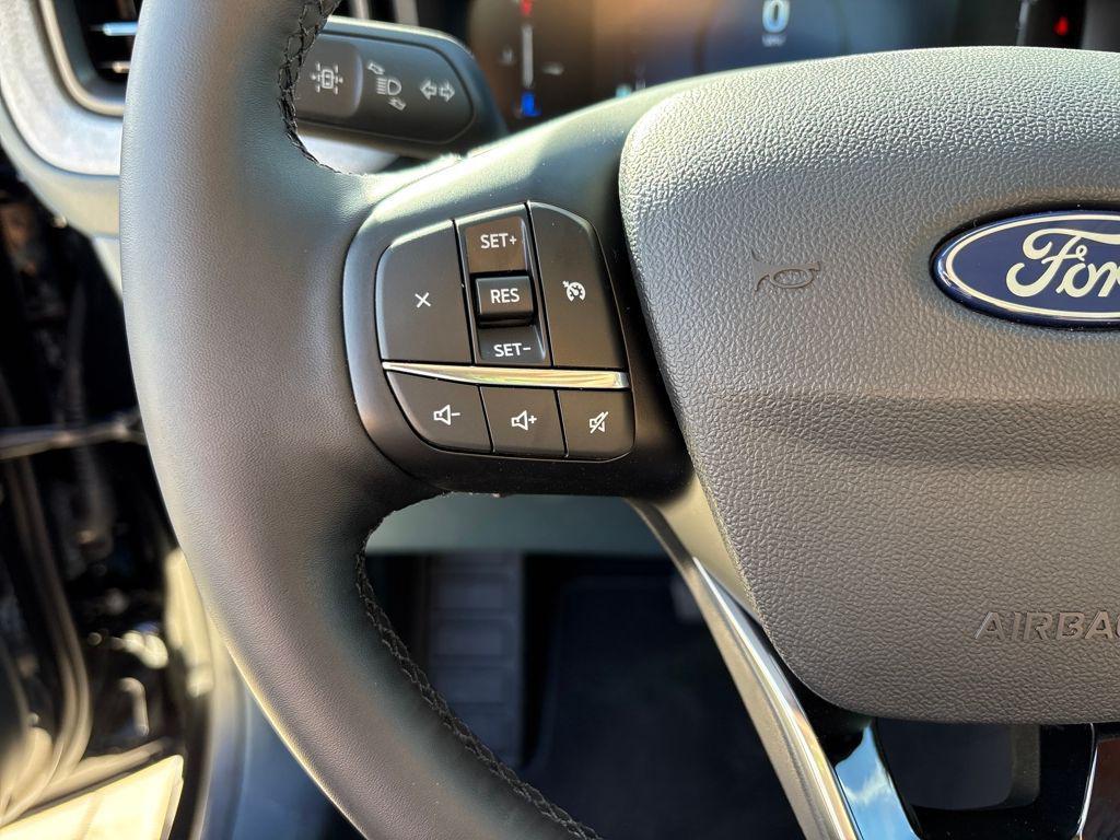 new 2025 Ford Maverick car, priced at $32,729