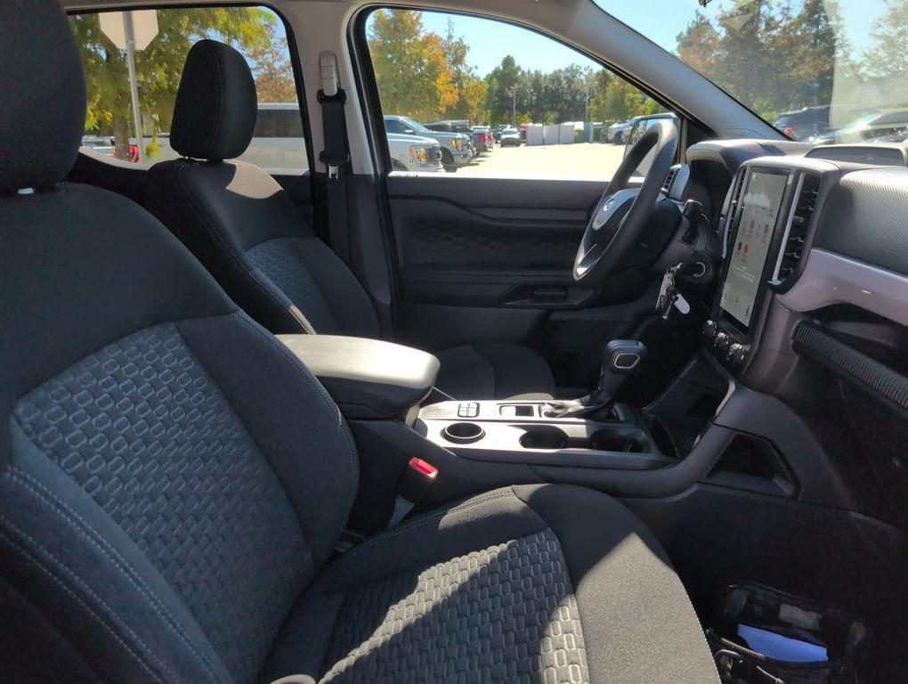 new 2025 Ford Ranger car, priced at $31,749