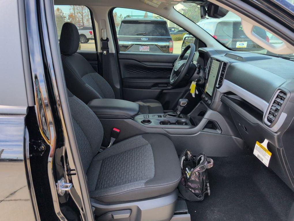 new 2025 Ford Ranger car, priced at $31,772