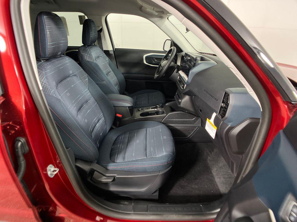 new 2025 Ford Bronco Sport car, priced at $33,225