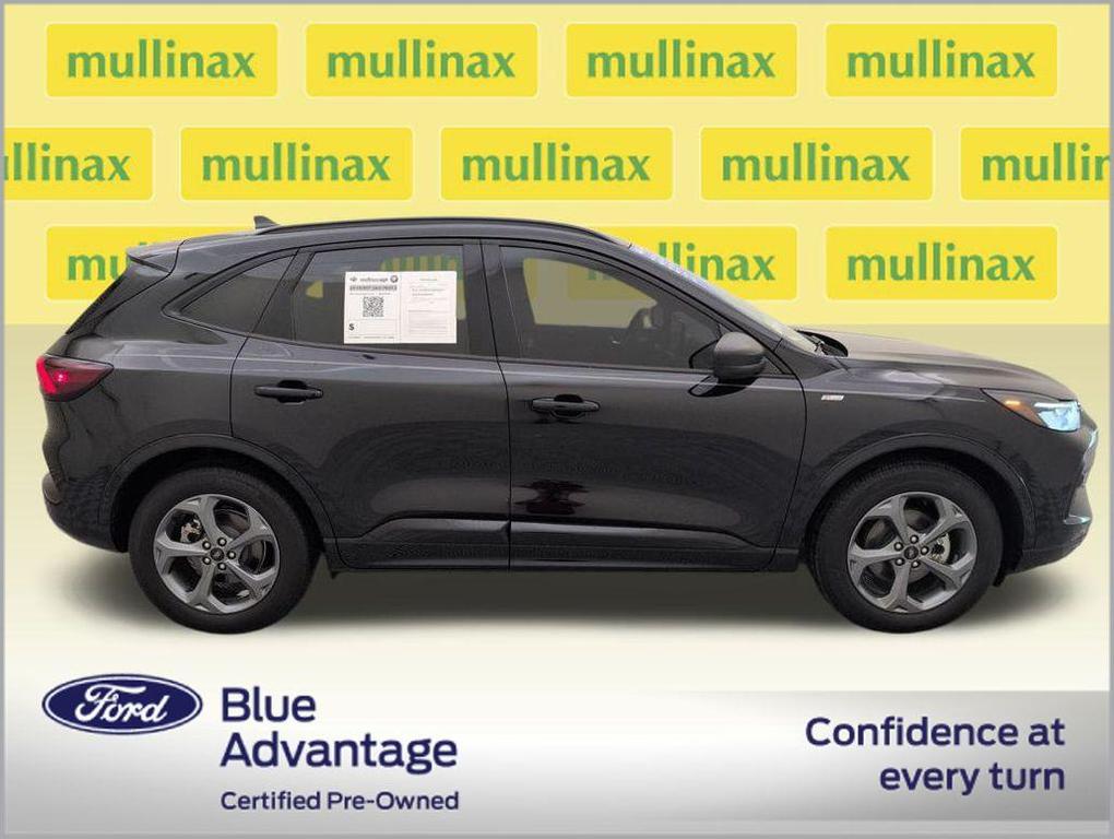 used 2024 Ford Escape car, priced at $22,550