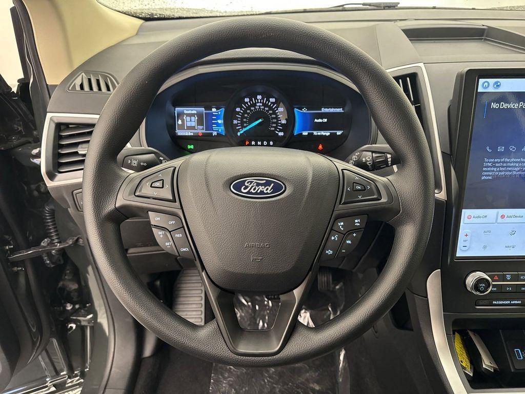 new 2024 Ford Edge car, priced at $35,599