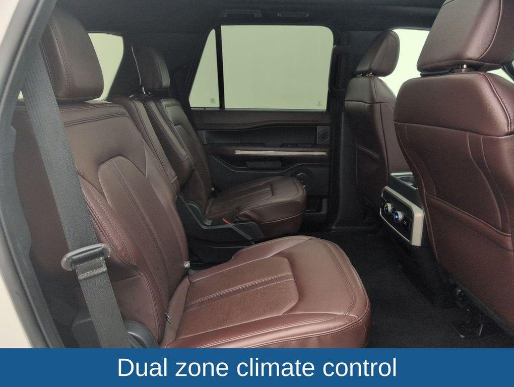 used 2024 Ford Expedition car, priced at $41,500