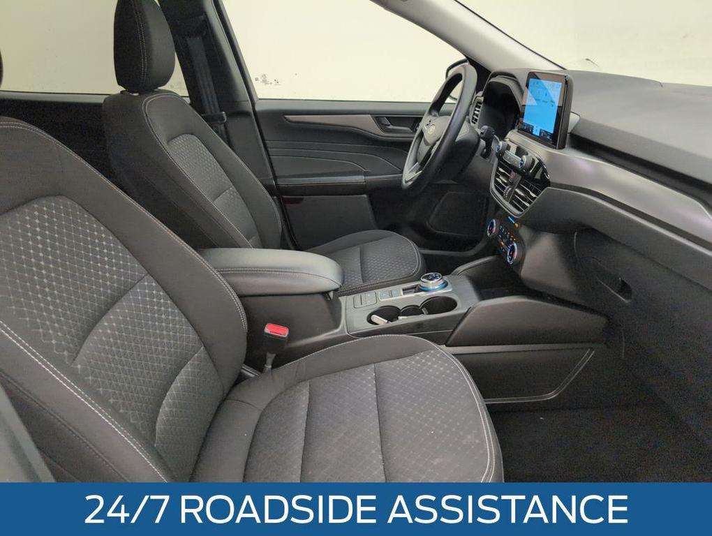 used 2025 Ford Escape car, priced at $21,900