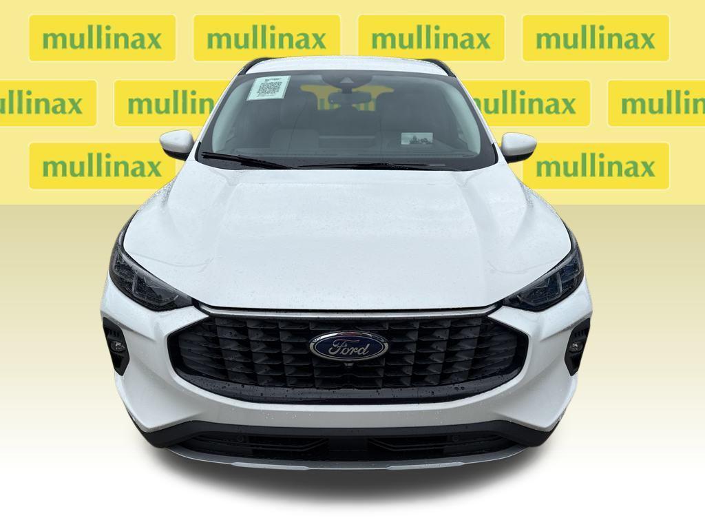 new 2025 Ford Escape PHEV car, priced at $33,999