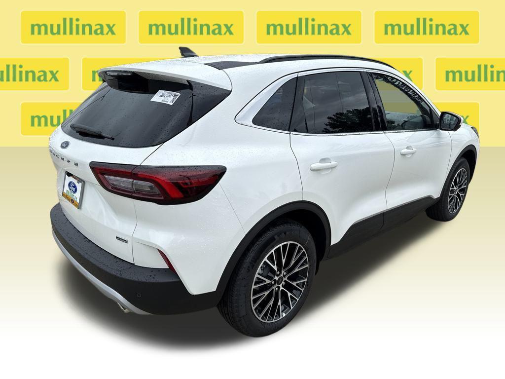 new 2025 Ford Escape PHEV car, priced at $33,999