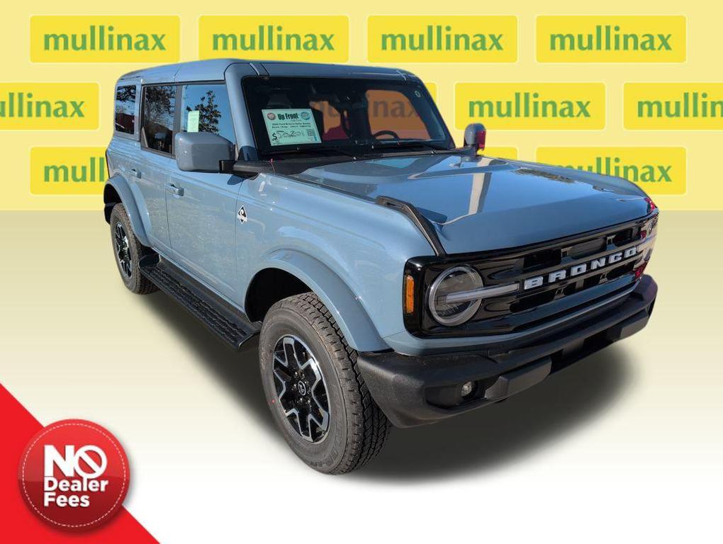 new 2025 Ford Bronco car, priced at $49,129