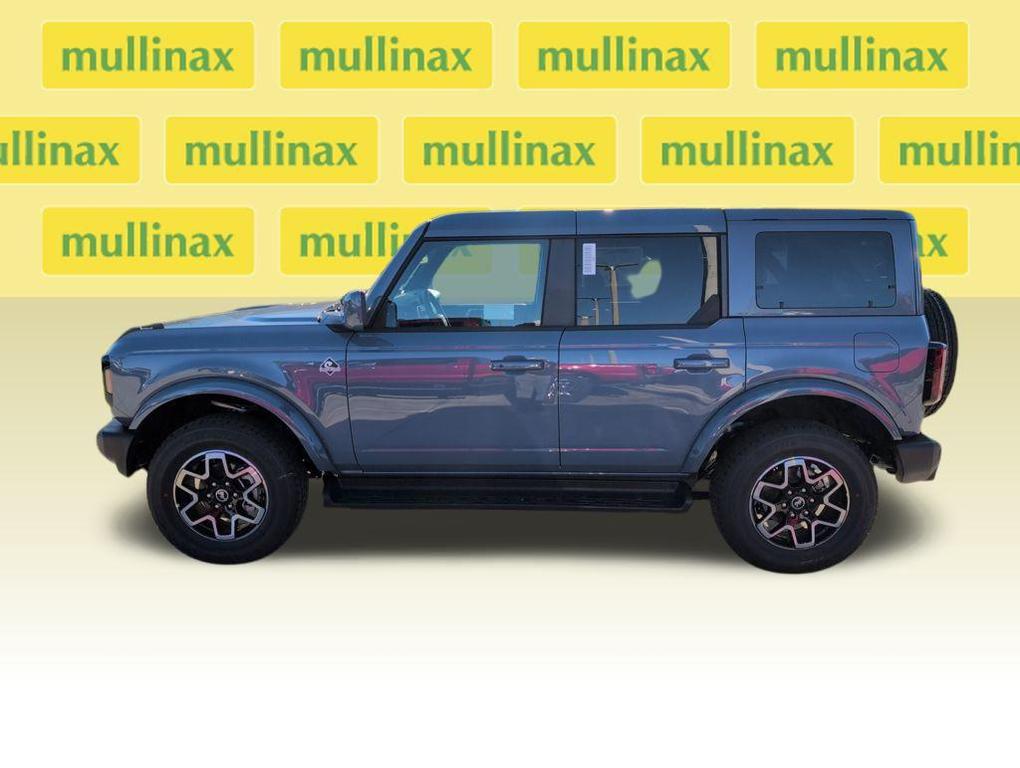 new 2025 Ford Bronco car, priced at $49,129