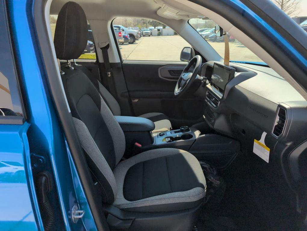 new 2026 Ford Bronco Sport car, priced at $33,251