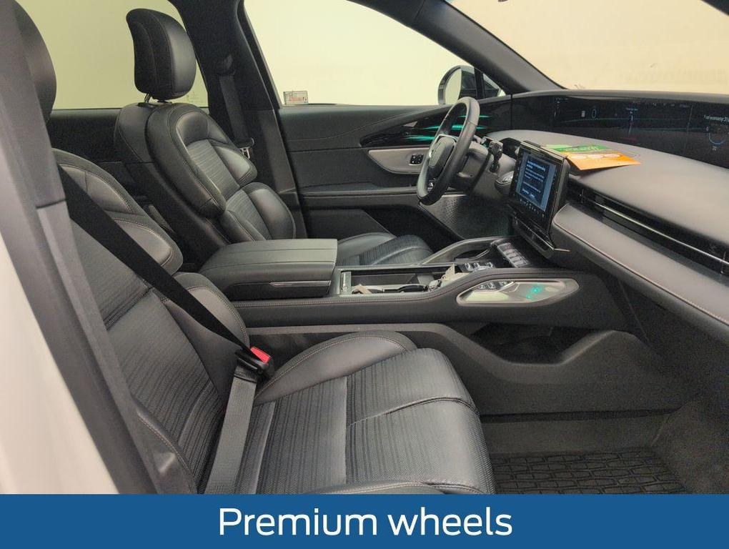 used 2024 Lincoln Nautilus car, priced at $50,500