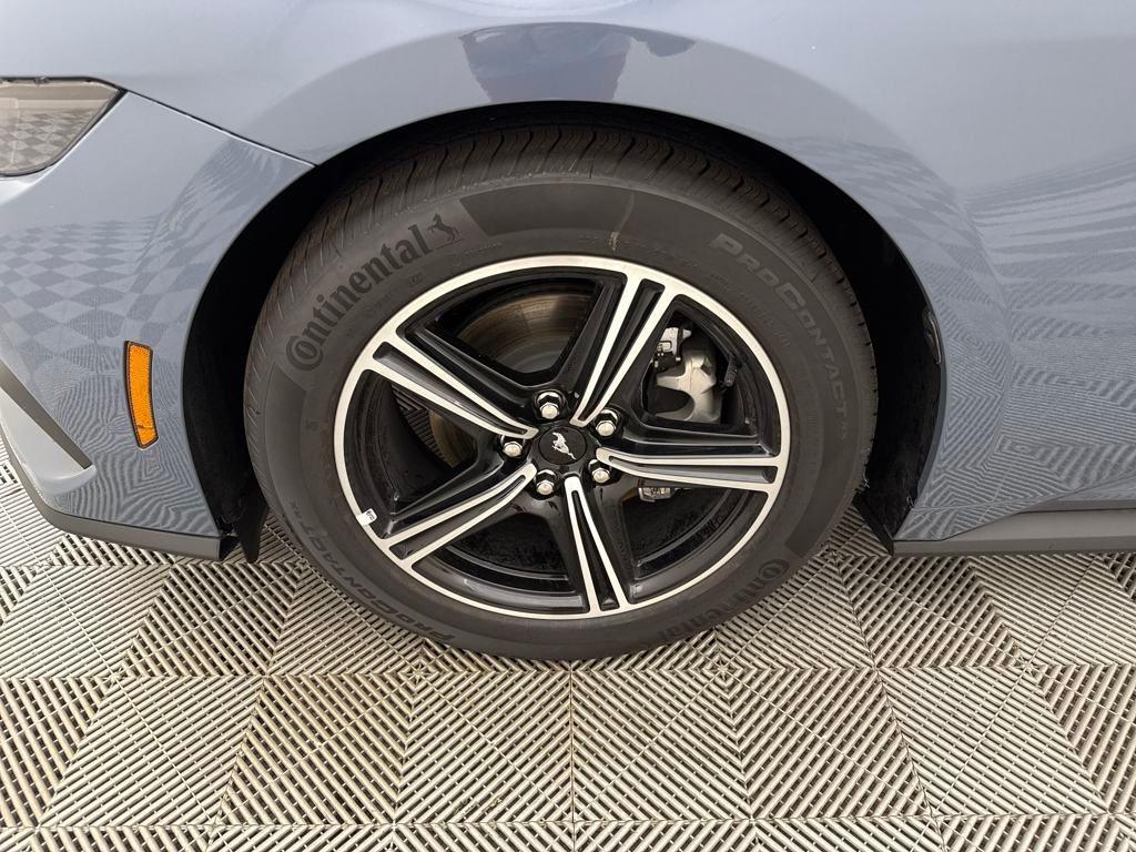 new 2025 Ford Mustang car, priced at $31,059