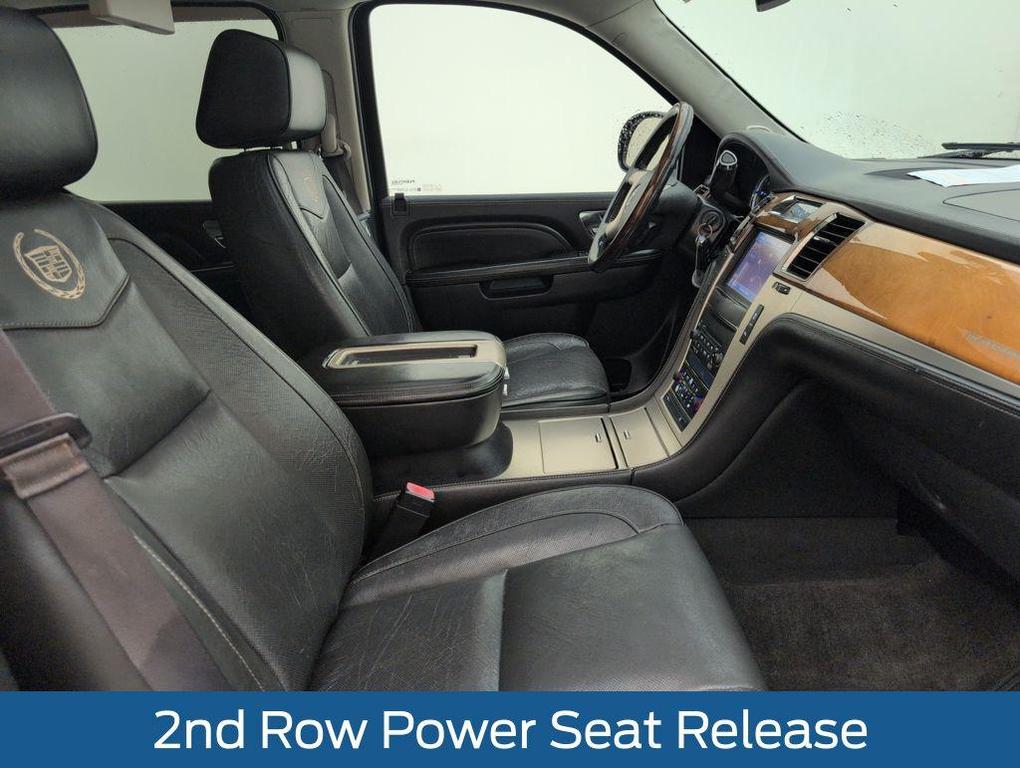 used 2013 Cadillac Escalade ESV car, priced at $10,900