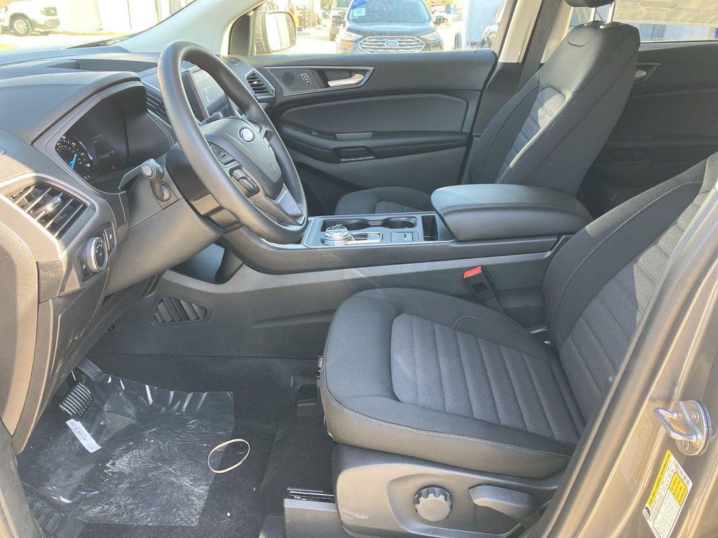 new 2024 Ford Edge car, priced at $35,698