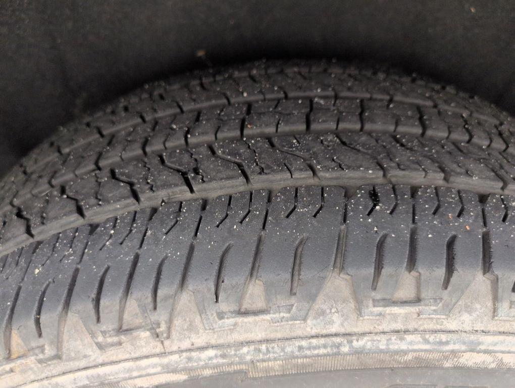 used 2021 Jeep Grand Cherokee car, priced at $18,474