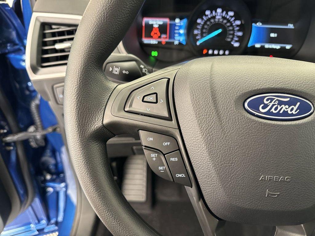 new 2024 Ford Edge car, priced at $30,960