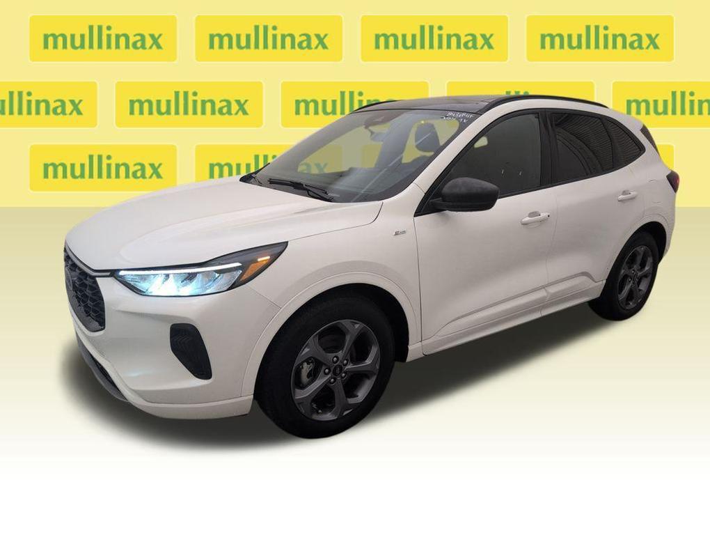 used 2024 Ford Escape car, priced at $25,500