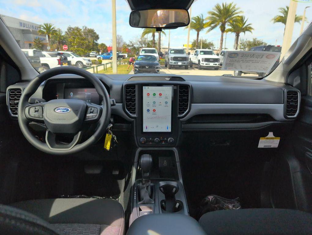 new 2025 Ford Ranger car, priced at $33,172