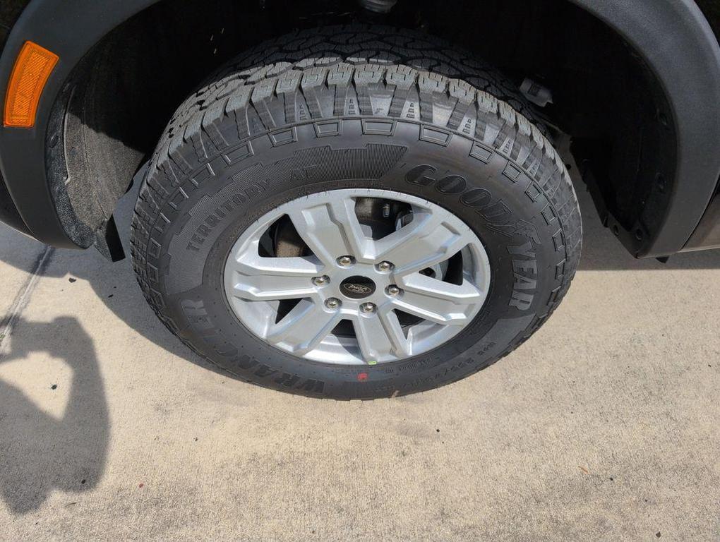 new 2025 Ford Ranger car, priced at $33,172