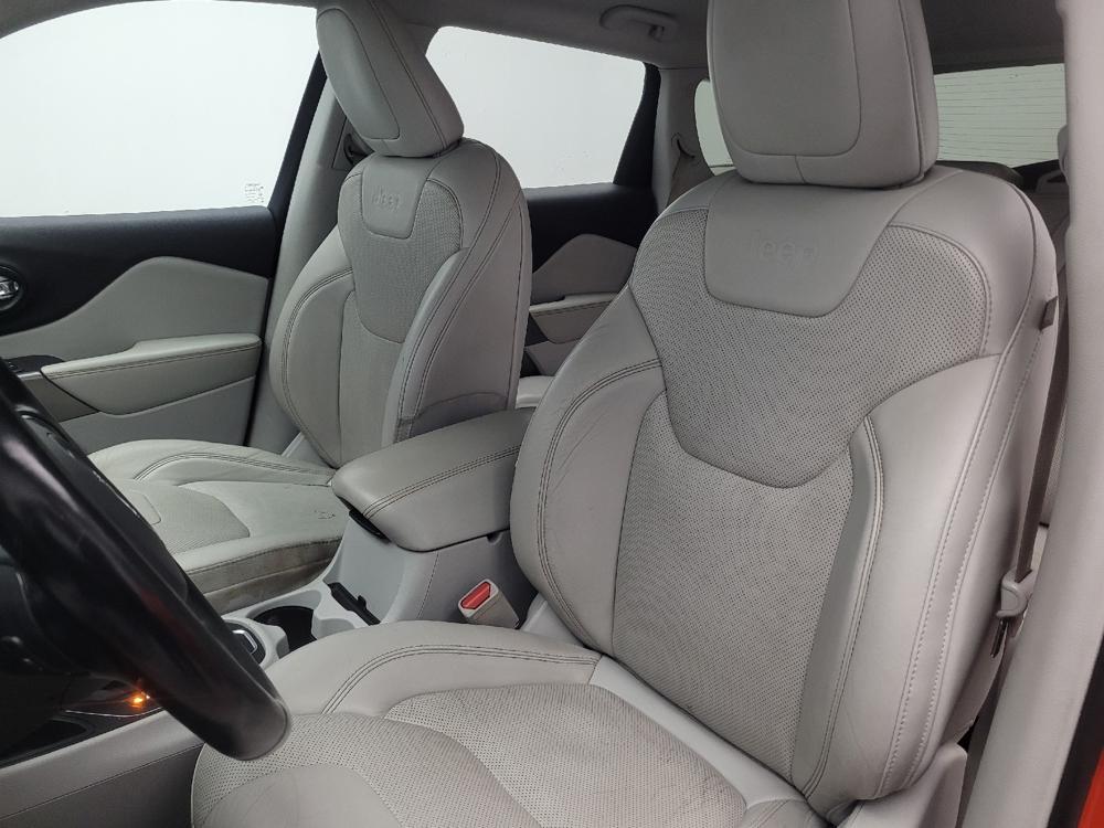 used 2021 Jeep Cherokee car, priced at $19,895