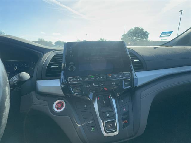 used 2018 Honda Odyssey car, priced at $19,981