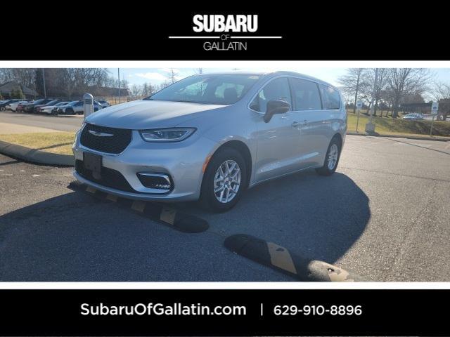 used 2024 Chrysler Pacifica car, priced at $30,444