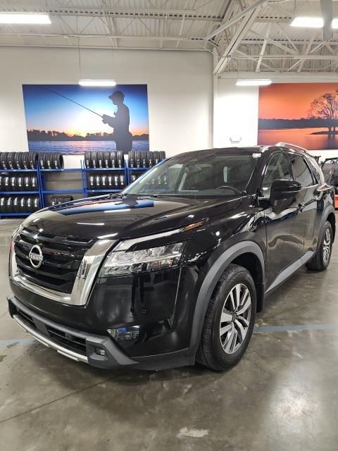 used 2022 Nissan Pathfinder car, priced at $27,850